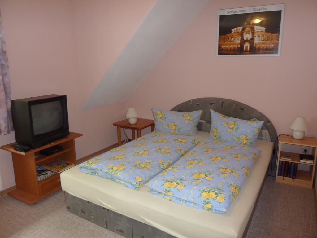 Gaestehaus Gauernitzer Hof Мейсен Экстерьер фото